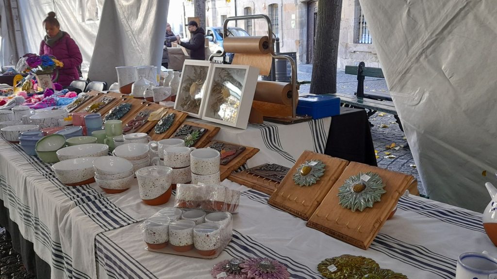 Feria de navidad con artesania kilómetro 0 este domingo en la plaza